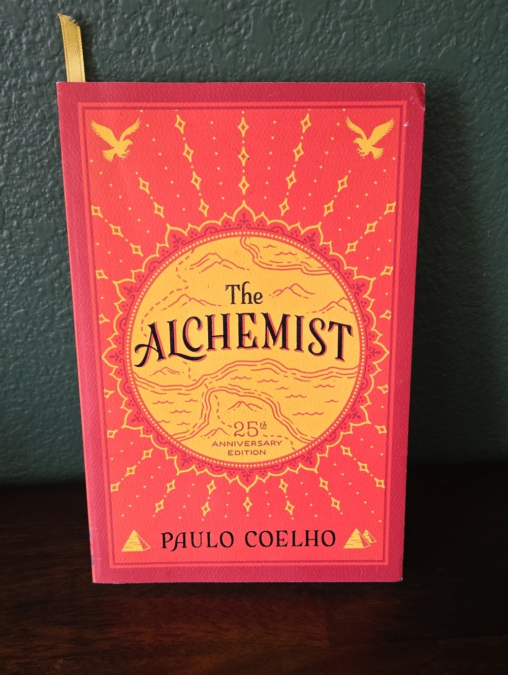 The Alchemist 25th Anniversary Edition - Paulo Coelho